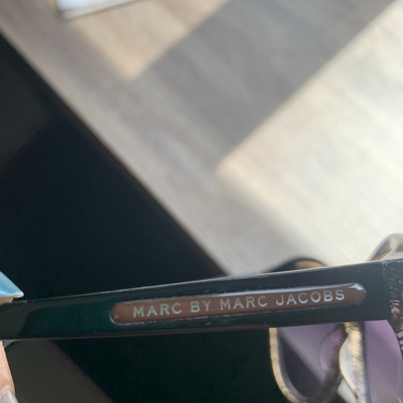 MARC JACOBS CUTE SUNGLASSES - Picture 4 of 8